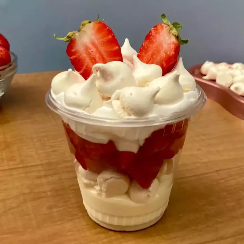 Merengue de morango
