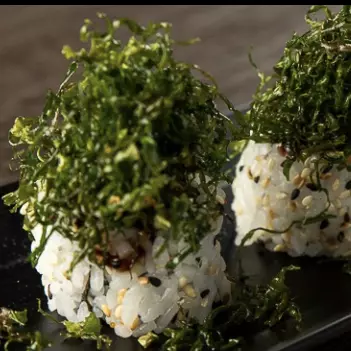 Uramaki Couve Crispy