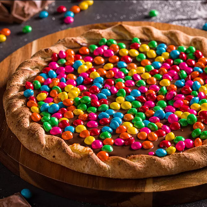 PIZZA DE NUTELLA ORIGINAL C/  M&MS