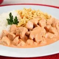 6404 - Strogonofe Frango