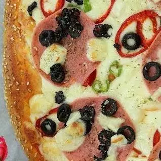 Chicken Salami and chee/حبش و جبنة