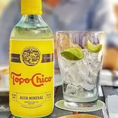 AGUA MINERAL TOPO-CHICO