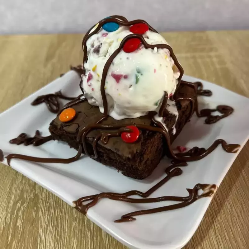 BROWNIE