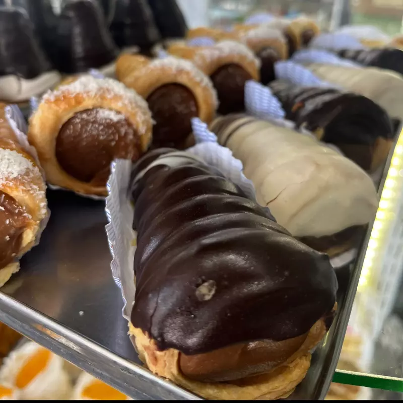 Cañon de chocolate c/dulce de leche