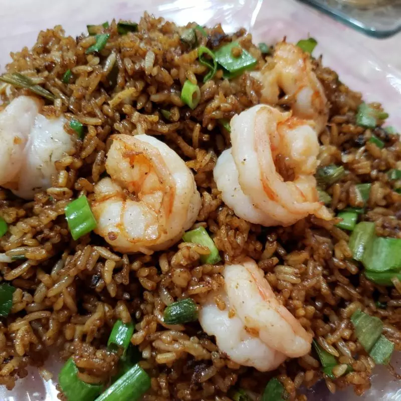 ARROZ FRITO CON CAMARON
