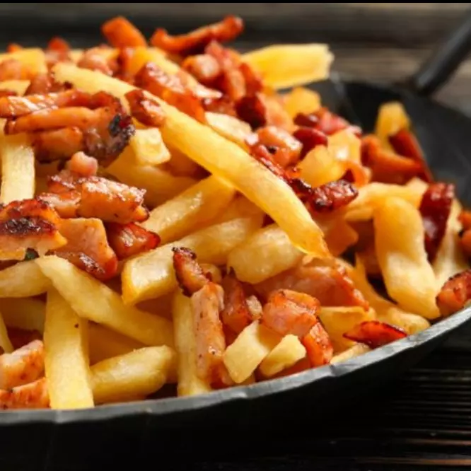 Fritas + Bacon