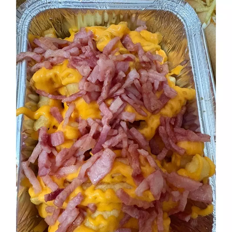 Batata Frita + Cheddar e Bacon