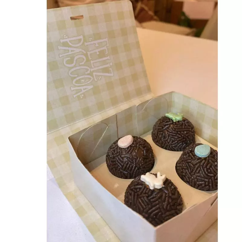 Caixa Doçura de Páscoa Granulado