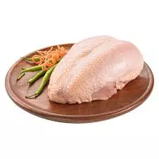 PEITO DE FRANGO COM OSSO INTEIRO