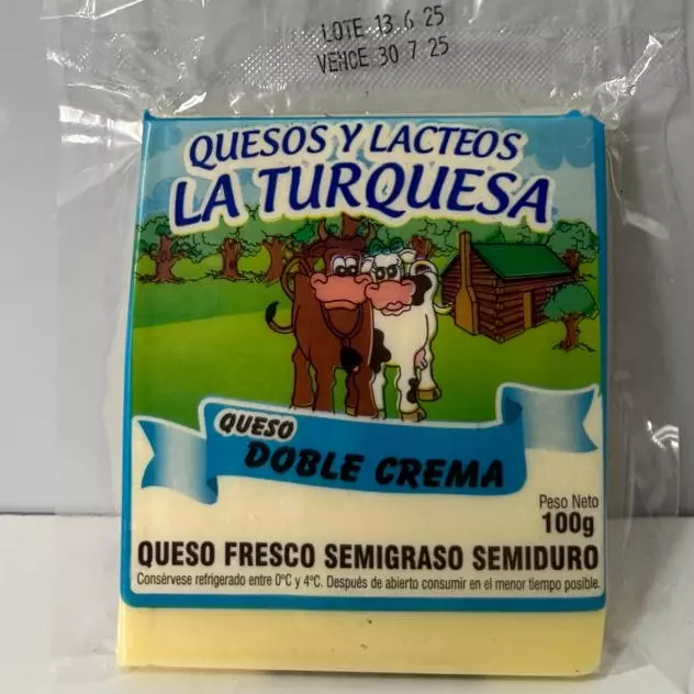 Queso  por 100 gramos entero
