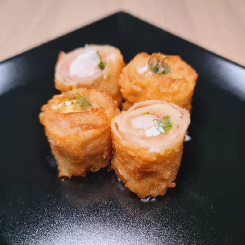 Crepe Sashimi (4 peças)