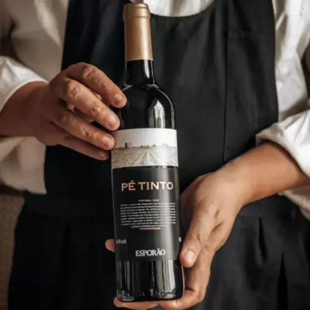 Pé Tinto