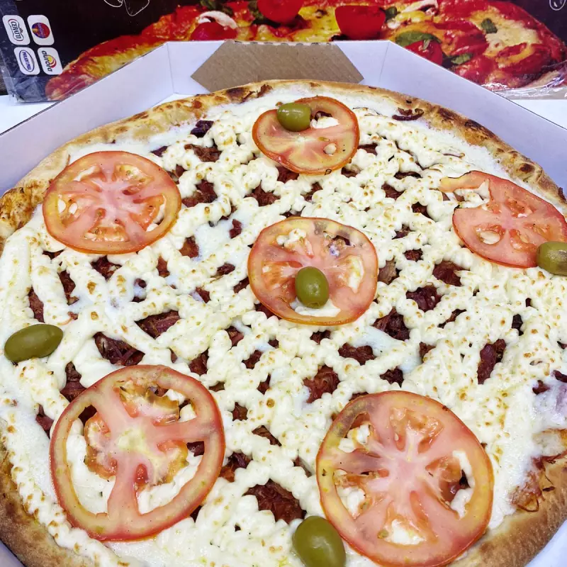 PIZZA NORDESTINA II *(Carne seca )