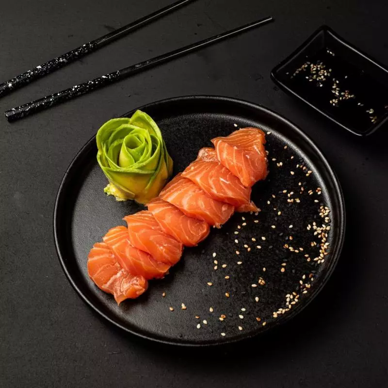sashimi de salmon