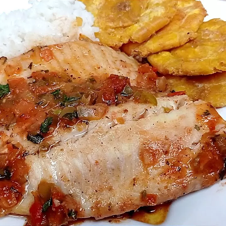 Filete de Pescado a la Marinera