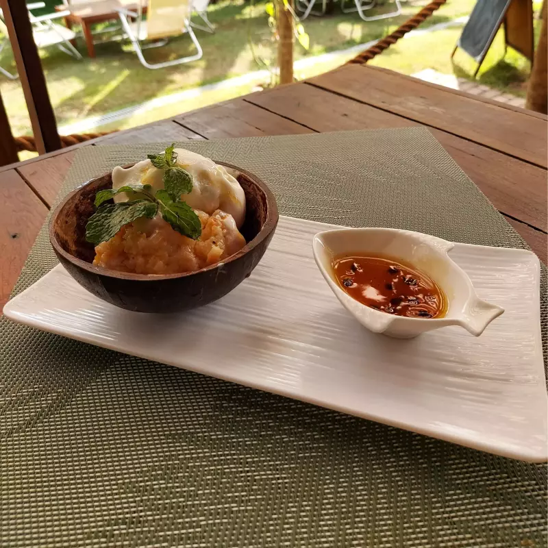 Cocada Cremosa com Sorvete