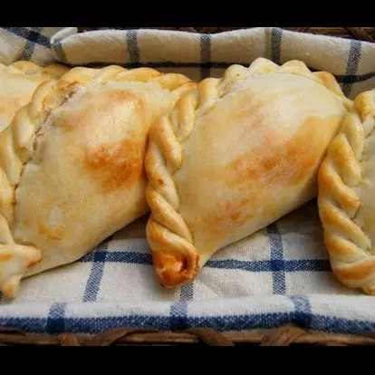 Empanada de res