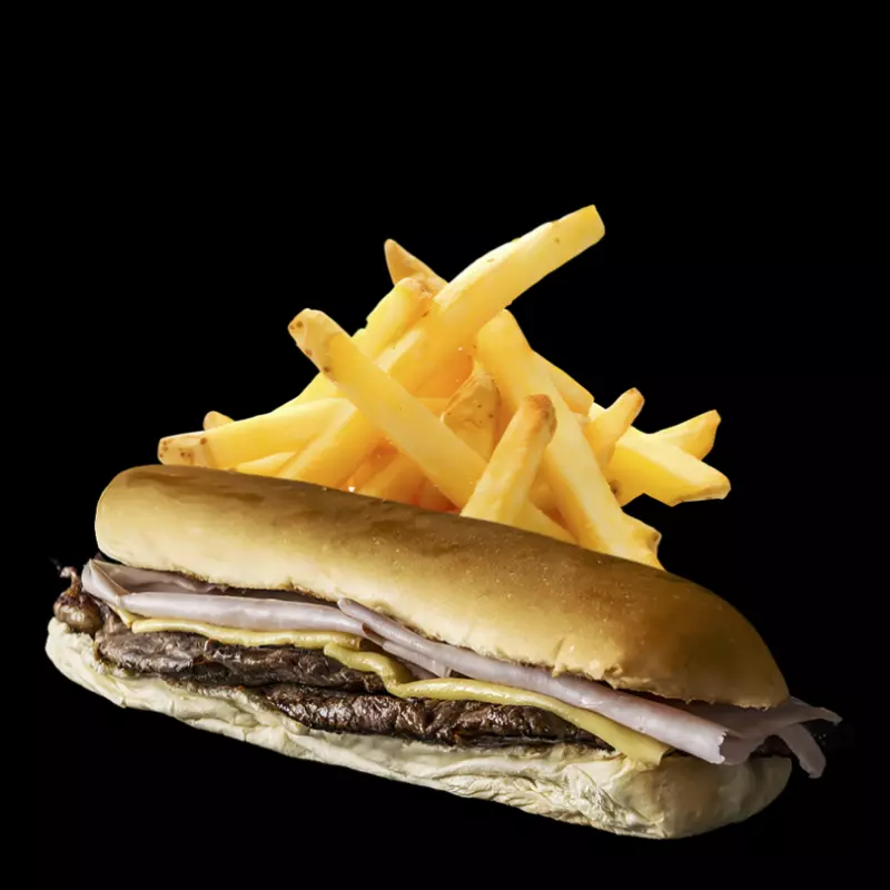 Lomito JyQ + Papas Fritas