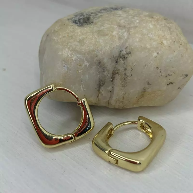 Argolla cuadrada