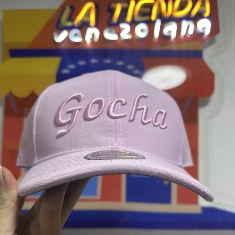 Gorra Gocha rosa bebé