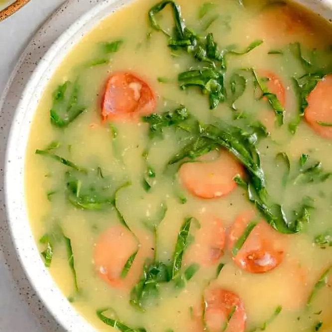 CALDO VERDE