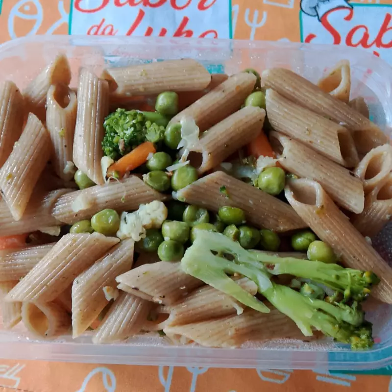 Macarrão Pêne vegetariano