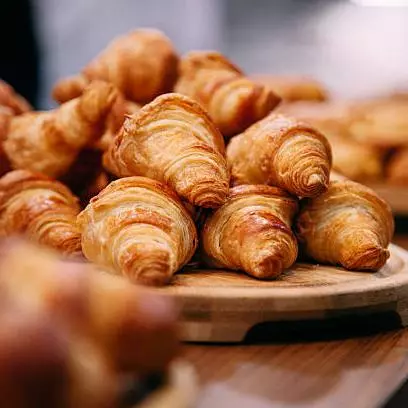 CROISSANT MANTEQUILLA