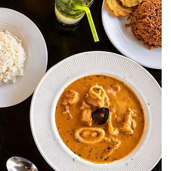 CAZUELA DE MARISCOS