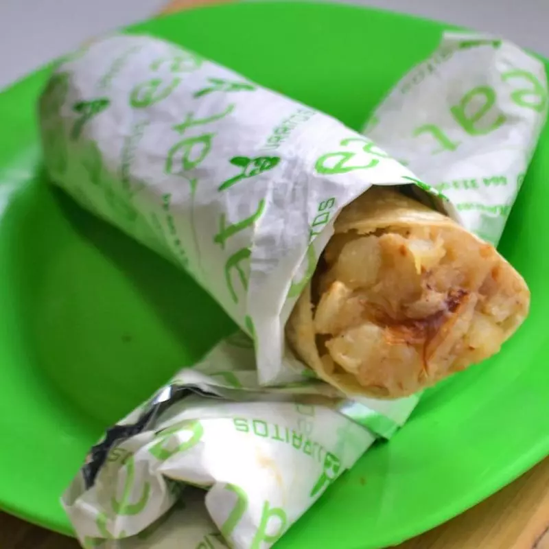 BURRITO DE MACHACA & PAPA