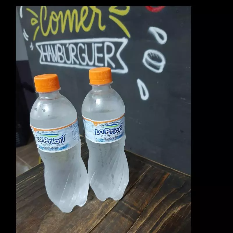 Água mineral com gás 500ml