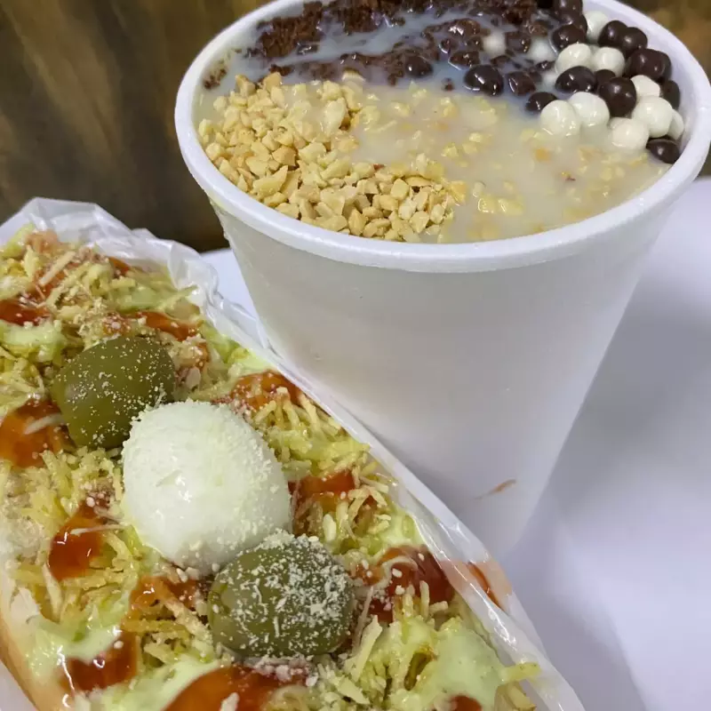 CACHORRO-QUENTE + AÇAI 500 ML