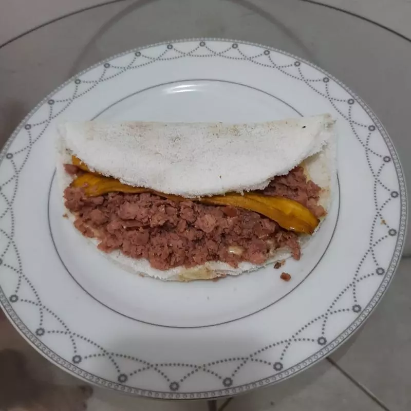 CALABRESA , BANANA E QUEIJO