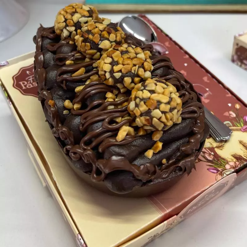 Ovo colher ferrero 450g