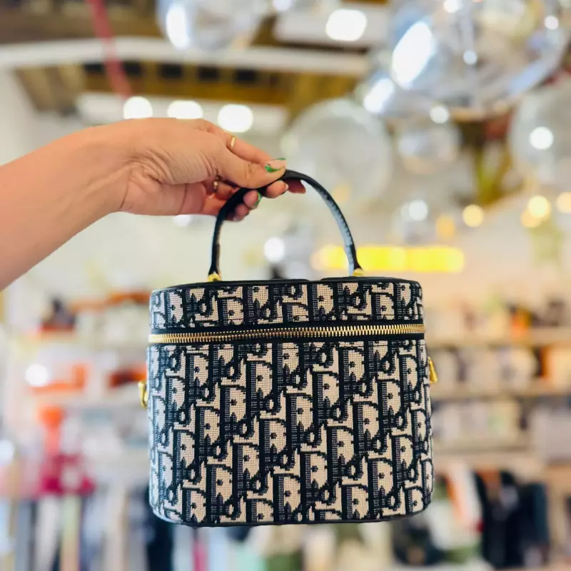 NECESER DIOR MONOGRAM