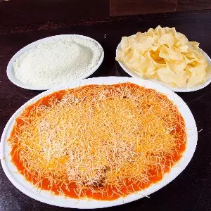 FILET MIGNON À PARMEGIANA