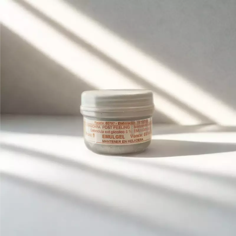 Mascara Post-Peeling