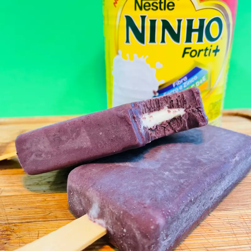 Paleta de Açai com Ninho