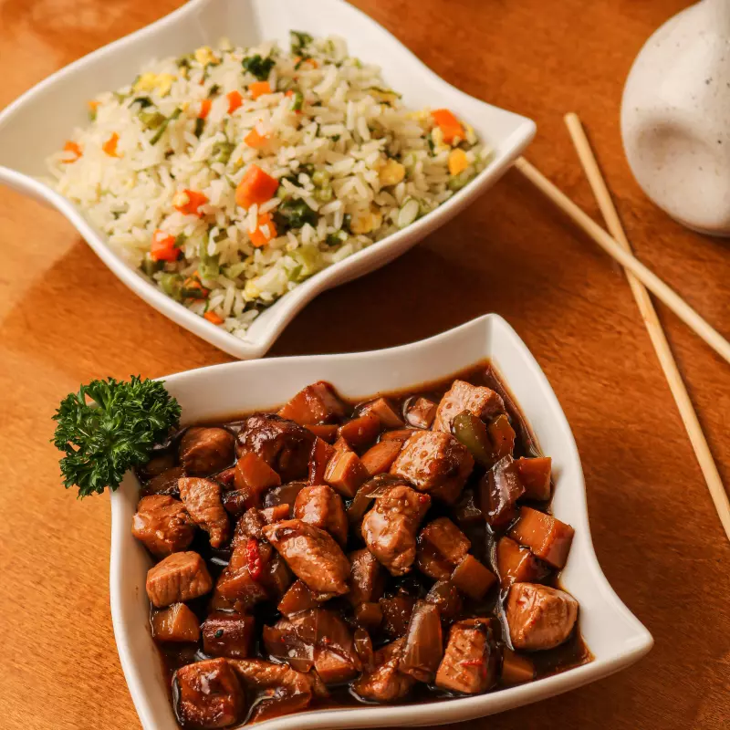 Carne de Porco com Molho Apimentado