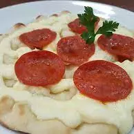 ESFIHA PEPERONI C CATUPIRY