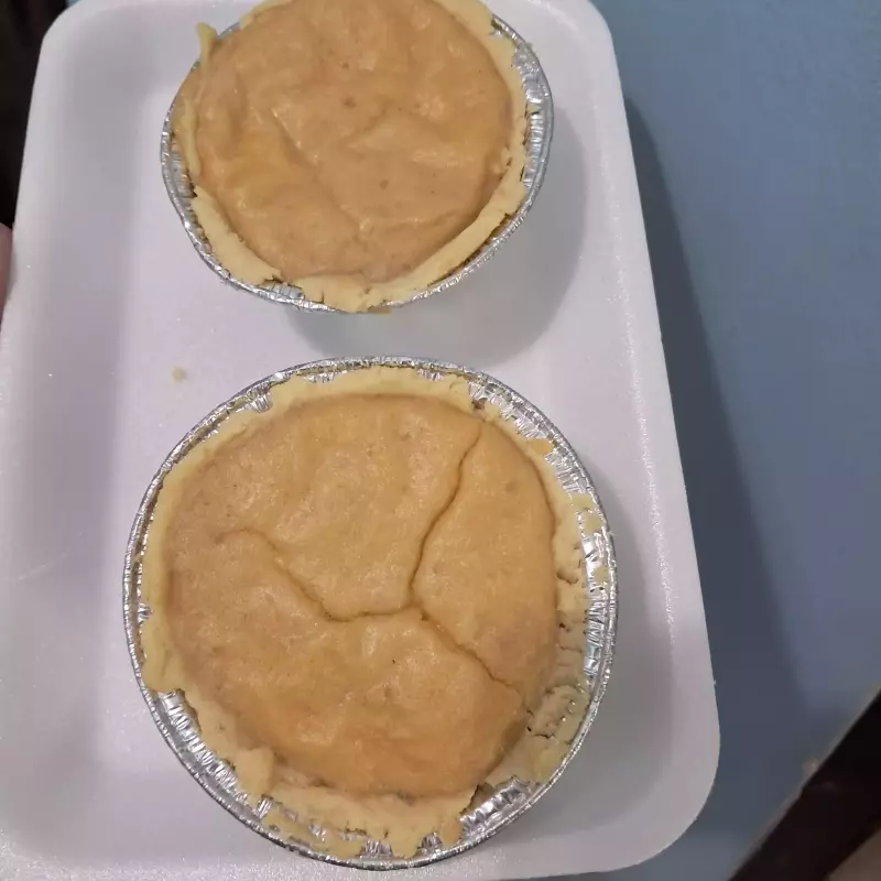 Empada de queijo de castanha