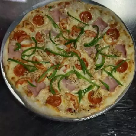 Pizza FIORE
