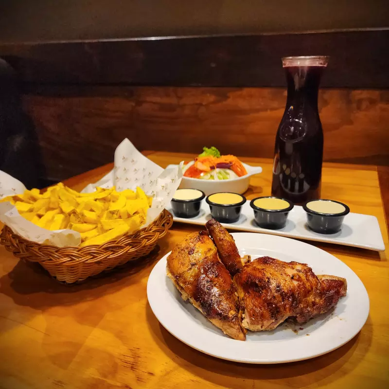 1/2 pollo a la leña