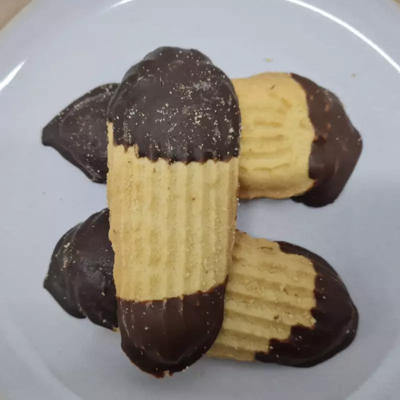 Porción de galletas lengüitas