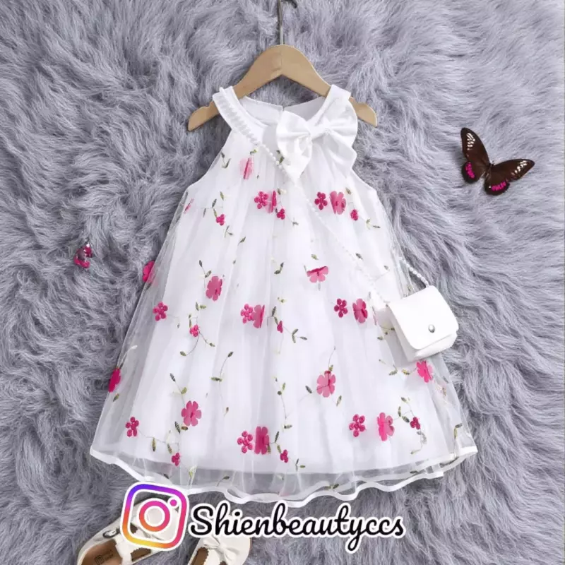 Vestido Blanco con flores