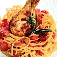 10ª Opção-Macarrão com Frango Assado