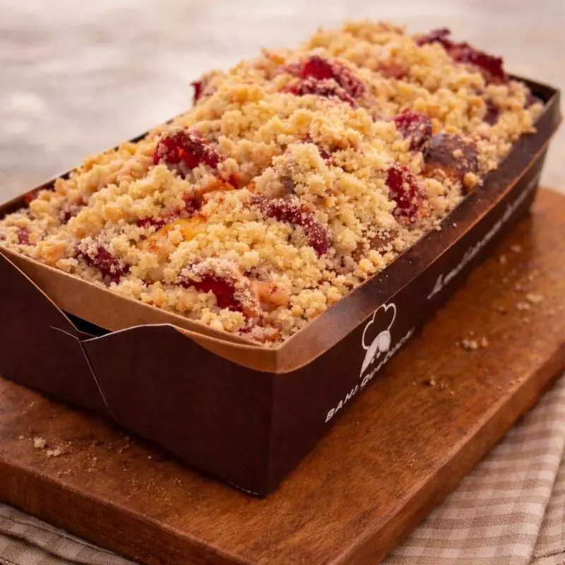 Cuca Linguiça Blumenau com Requeijão