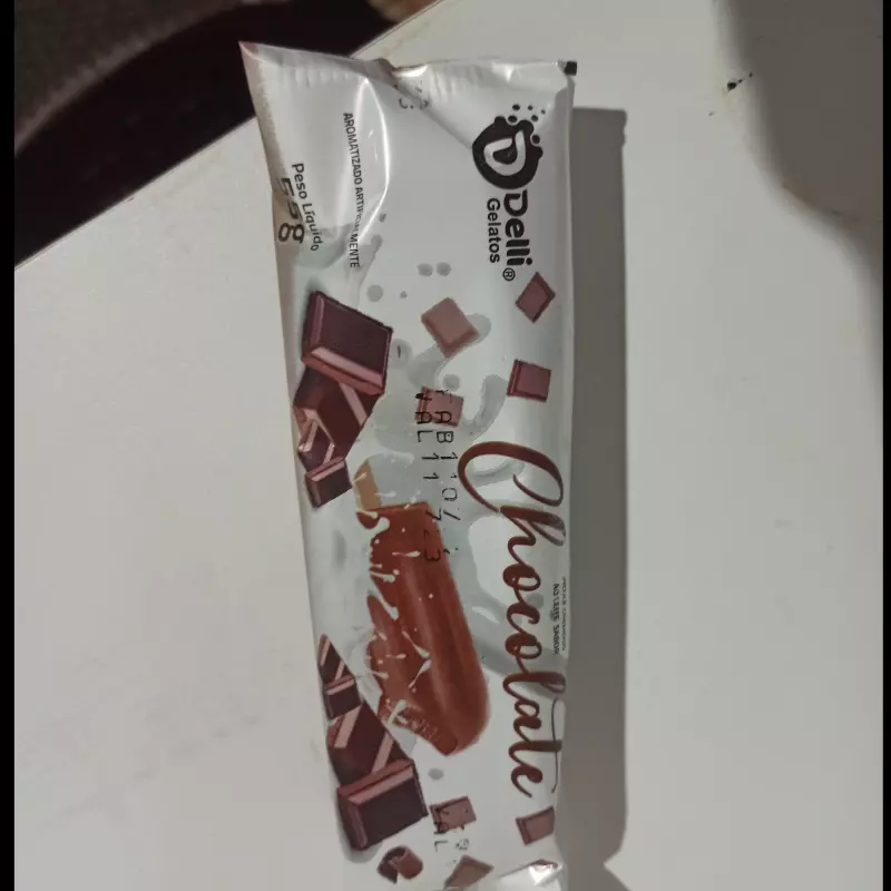 Picolé cremoso chocolate