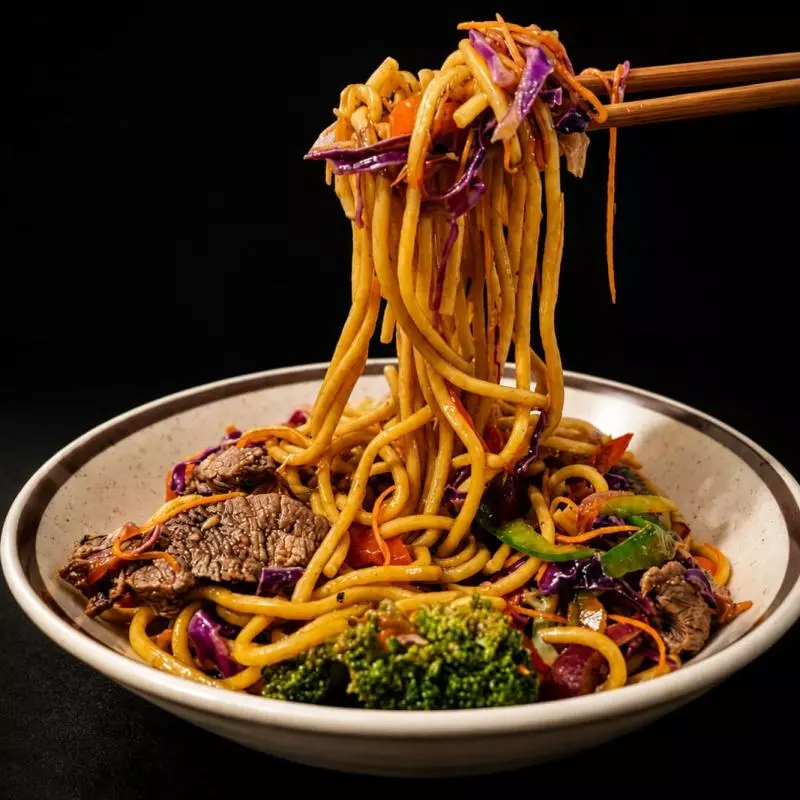 YAKISSOBA CAMARÃO