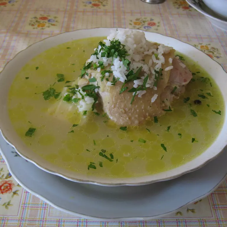 Caldo de Gallina