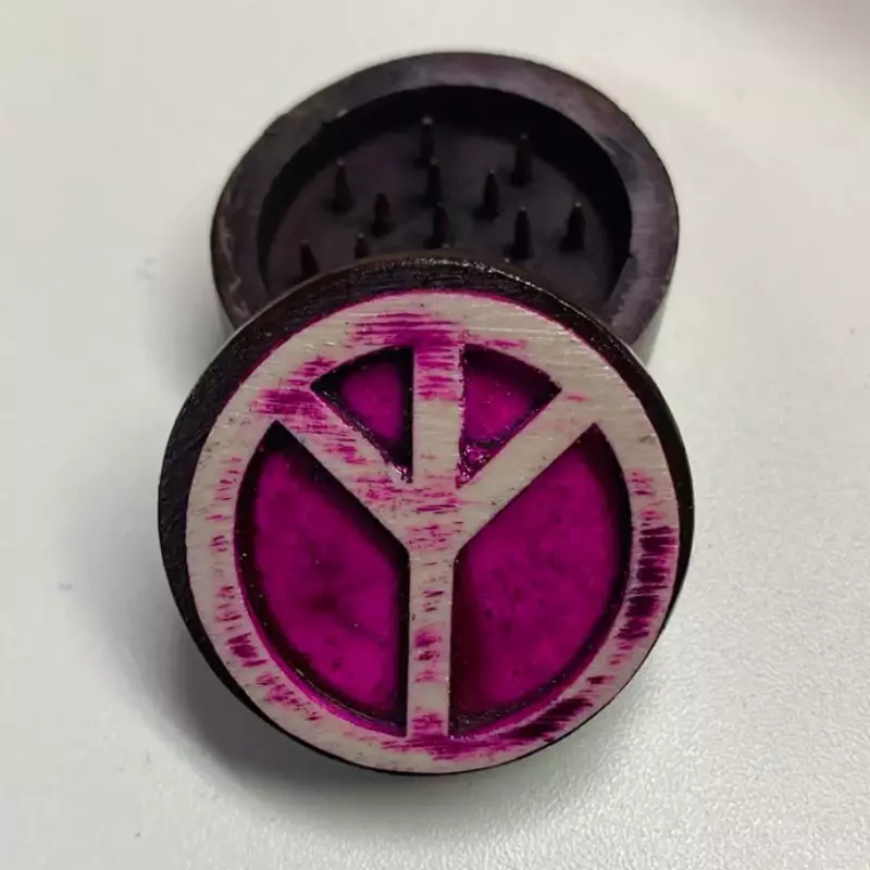 Esmurrugador madeira resinado Peace